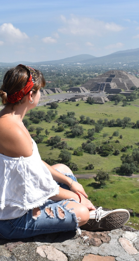 Mariana overlooking the pyramids at Teotihuacán, Mexico